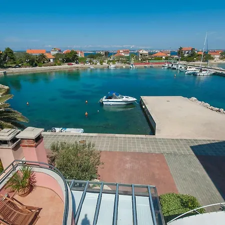 Ivanov * Poljana (Ugljan)