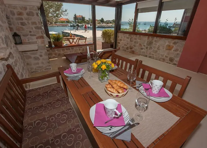 Ivanov Apartmán Poljana (Ugljan)