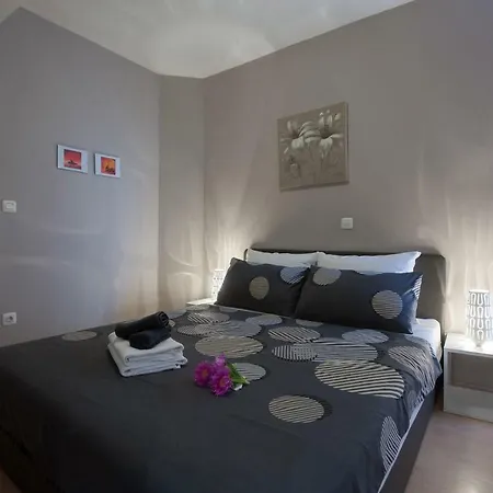 Ivanov Apartament *